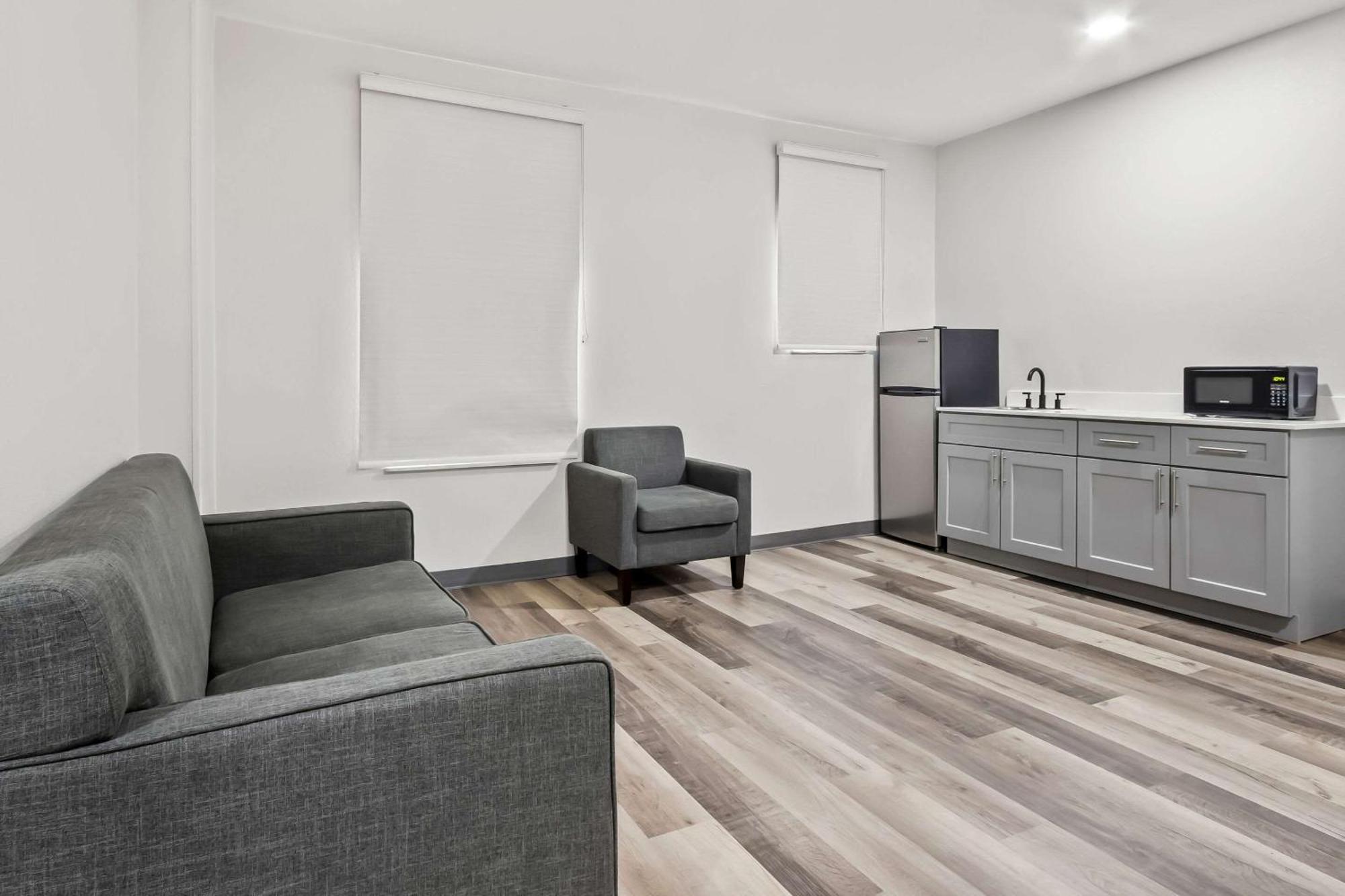 Quality Inn & Suites Columbia Harbison Ngoại thất bức ảnh